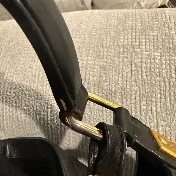 Ralph Lauren Black Leather Bag with Gold Accent - Picture 6 of 12